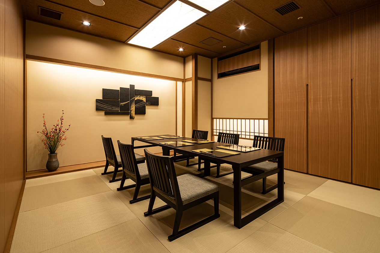 個室「葵」(利用人数4~8名)