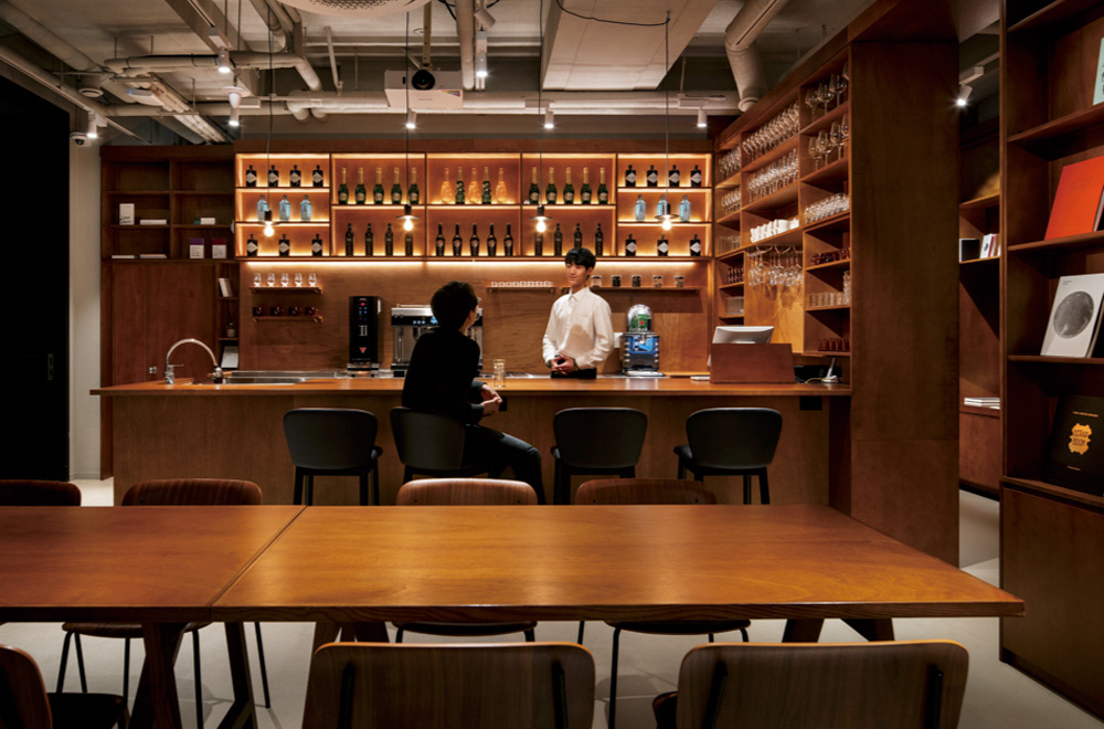 ホテル アンテルーム ソウルのArt book store & Cafe & Bar 