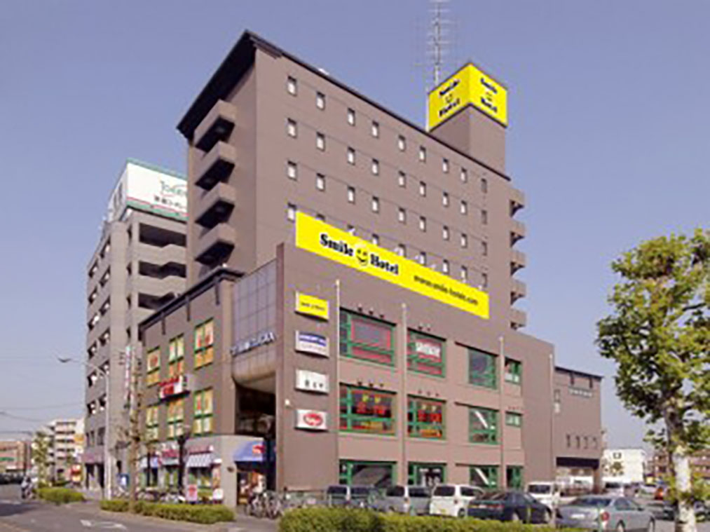 （株）ホスピタリティオペレーションズ JR「北朝霞」駅・東武「朝霞台」駅前の既存ホテルを「スマイルホテル北朝霞」としてリブランドオープン