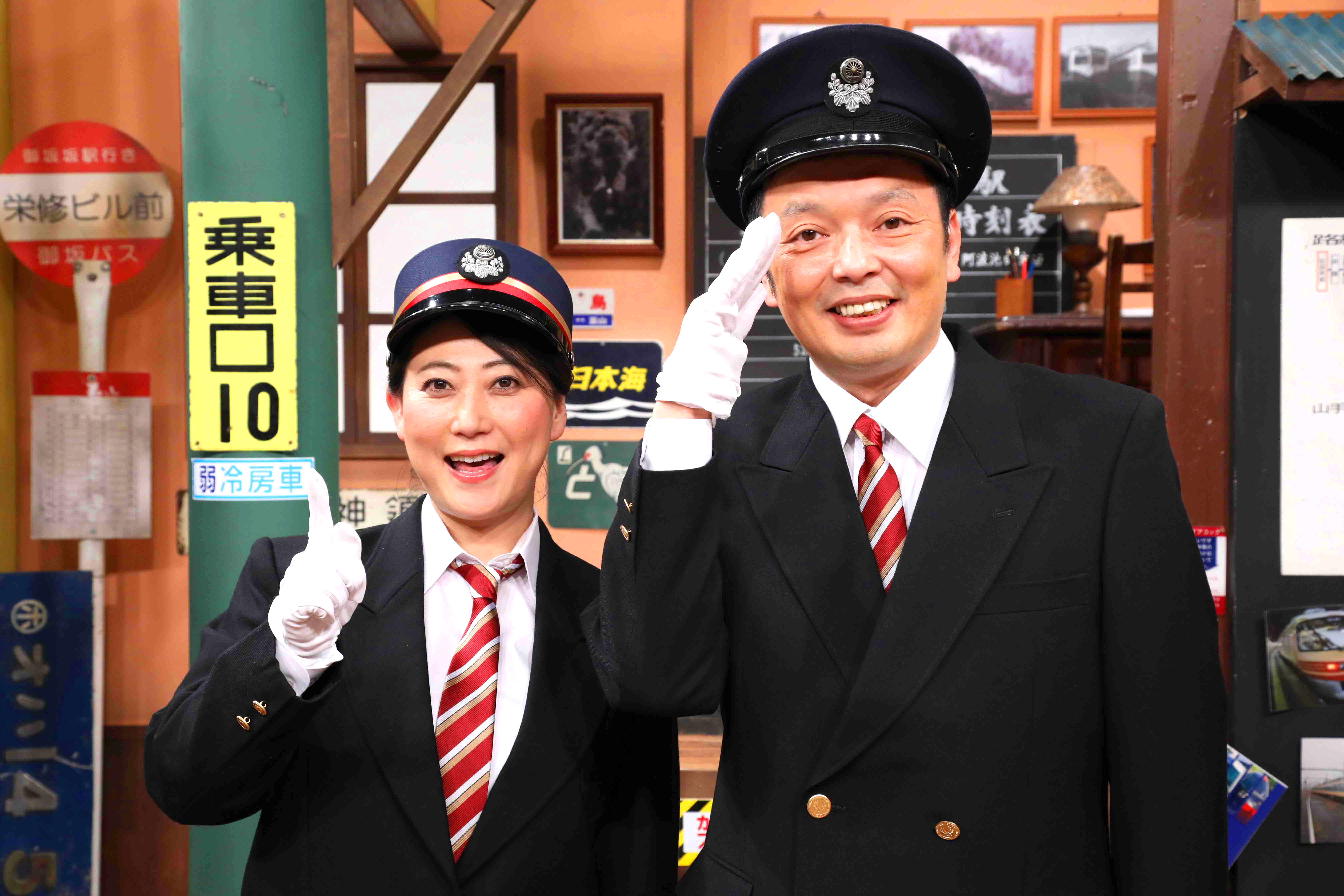 BS 日テレで毎週月曜21 時（本誌発売現在）〜放送中の「友近・礼二の妄想トレイン」。旅をしない番組という今までにないアプローチが面白い同番組は鉄道好き（礼二）と旅好き（友近）の芸能人が作る“映像つきガイドブック”というコンセプトから作られている。観光業界がwith コロナ時代を生きのびる上でヒントとなる点も多く、業界必見の番組だ（画像提供：BS 日テレ「妄想トレイン」）