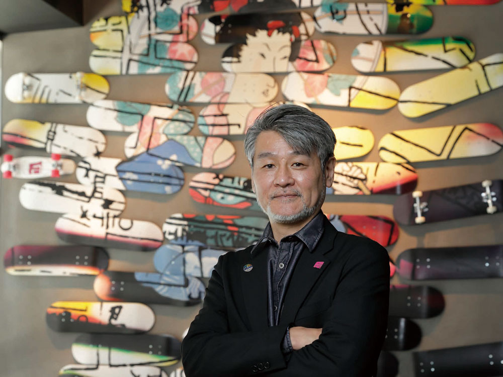 2021年8月27日号　トップインタビュー アロフト大阪堂島 総支配人 ユージン・パク氏