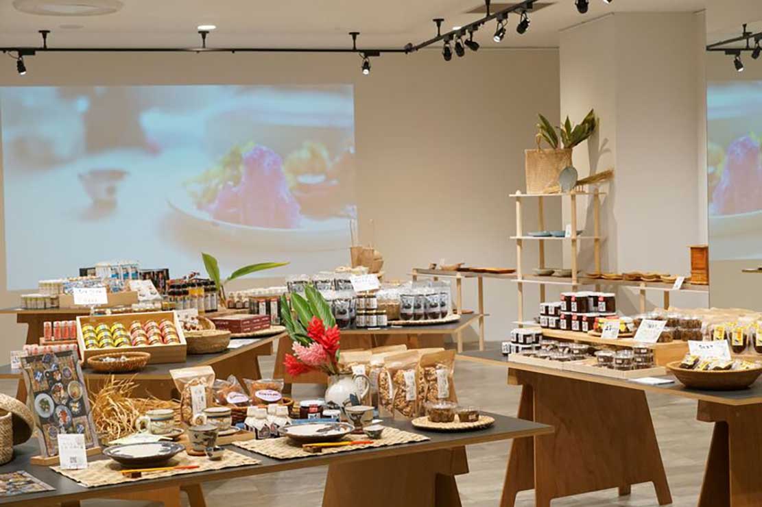 アートホテル石垣島　島の手仕事を紹介するクラフト展、「がちやまー」の食卓展開催