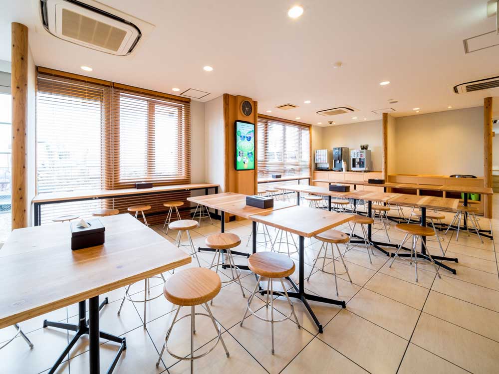 （株）スーパーホテル／宮崎県諸塚村 地域を元気にするライフスタイルホテルを目指す、地方創生事業の協定締結