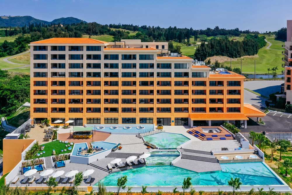 KPG HOTEL & RESORT／アクアセンスホテル ＆ リゾート 沖縄・恩納村の冨着ビーチに宿泊者限定のBeach Houseを夏季限定でオープン