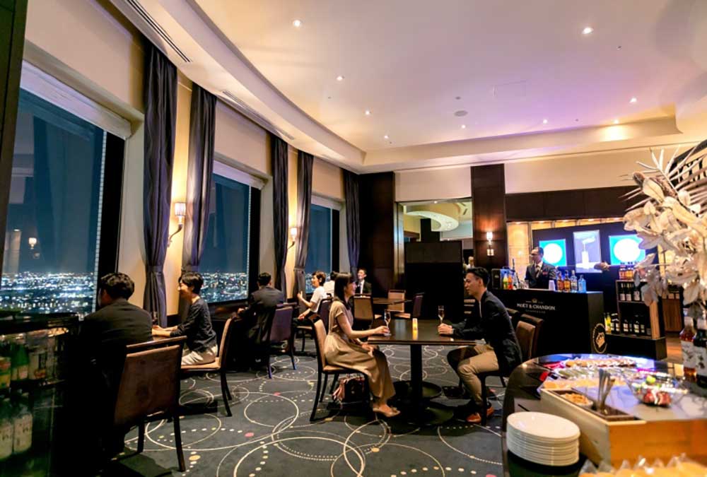 ハイフロア宿泊者専用ラウンジ「Wing Lounge」