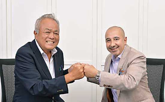 ABアコモ（株）常務取締役 阿部吉文氏／ クロスホテルズ＆リゾーツ　代表取締役社長　ハリー・タリワー氏 