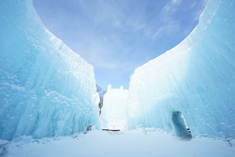 Breathtaking Chitose-Lake Shikotsu Ice Festival