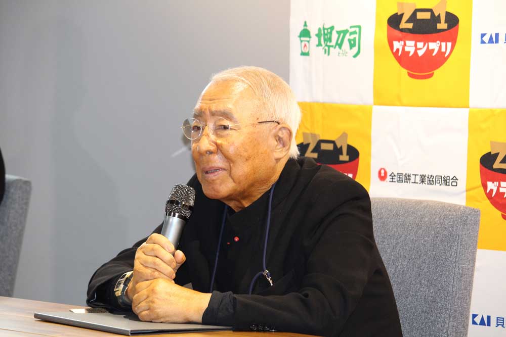 服部幸應氏