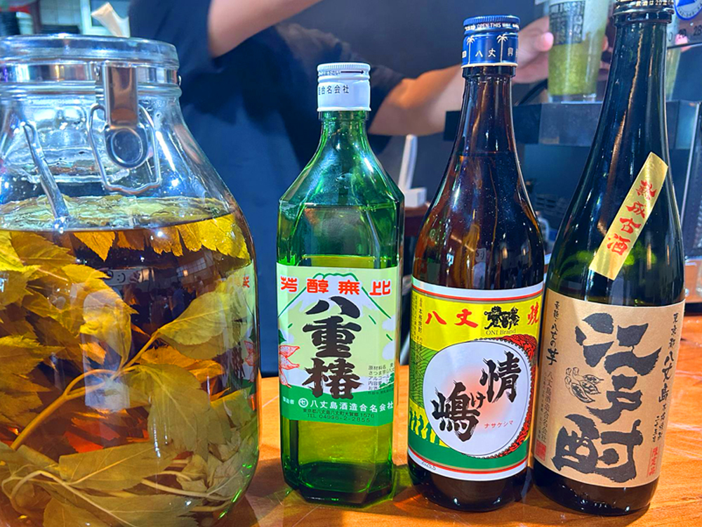島焼酎の揃えは都内でもトップといって過言ではない。酒蔵ごとに個性が異なるため、飲み比べをするのも楽しい