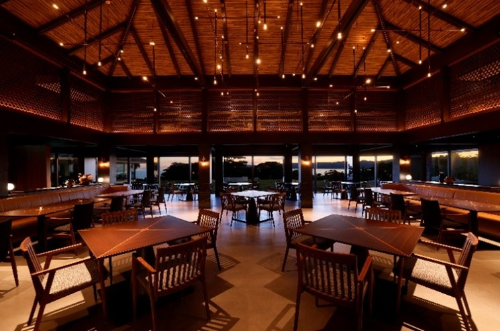 メインダイニング「The Steak & Grill」