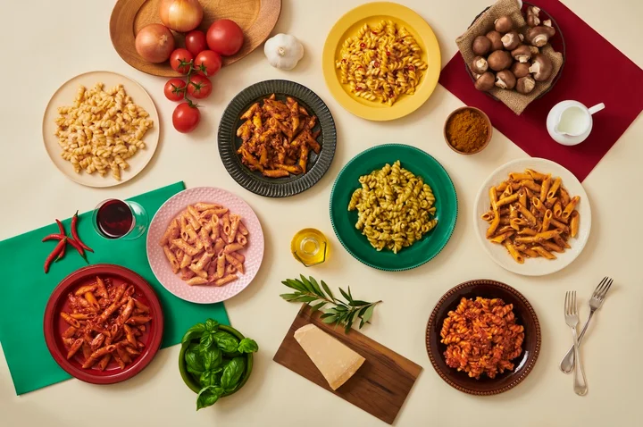 杉田エース㈱が展開する長期保存食「IZAMESHI（イザメシ）」シリーズより「そのままPASTA」