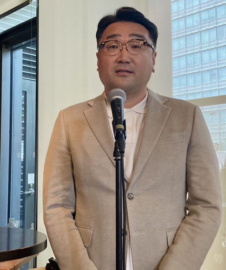プラチナエイト代表取締役 盛島英欽氏
