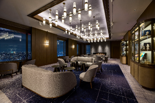 「セレステ」(100㎡)、ルナールやホワイエと連結することで一体使用を可能とし100名規模の利用が可能