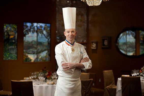 「レストラン ポール・ボキューズ」総料理長のジル・レナルト氏