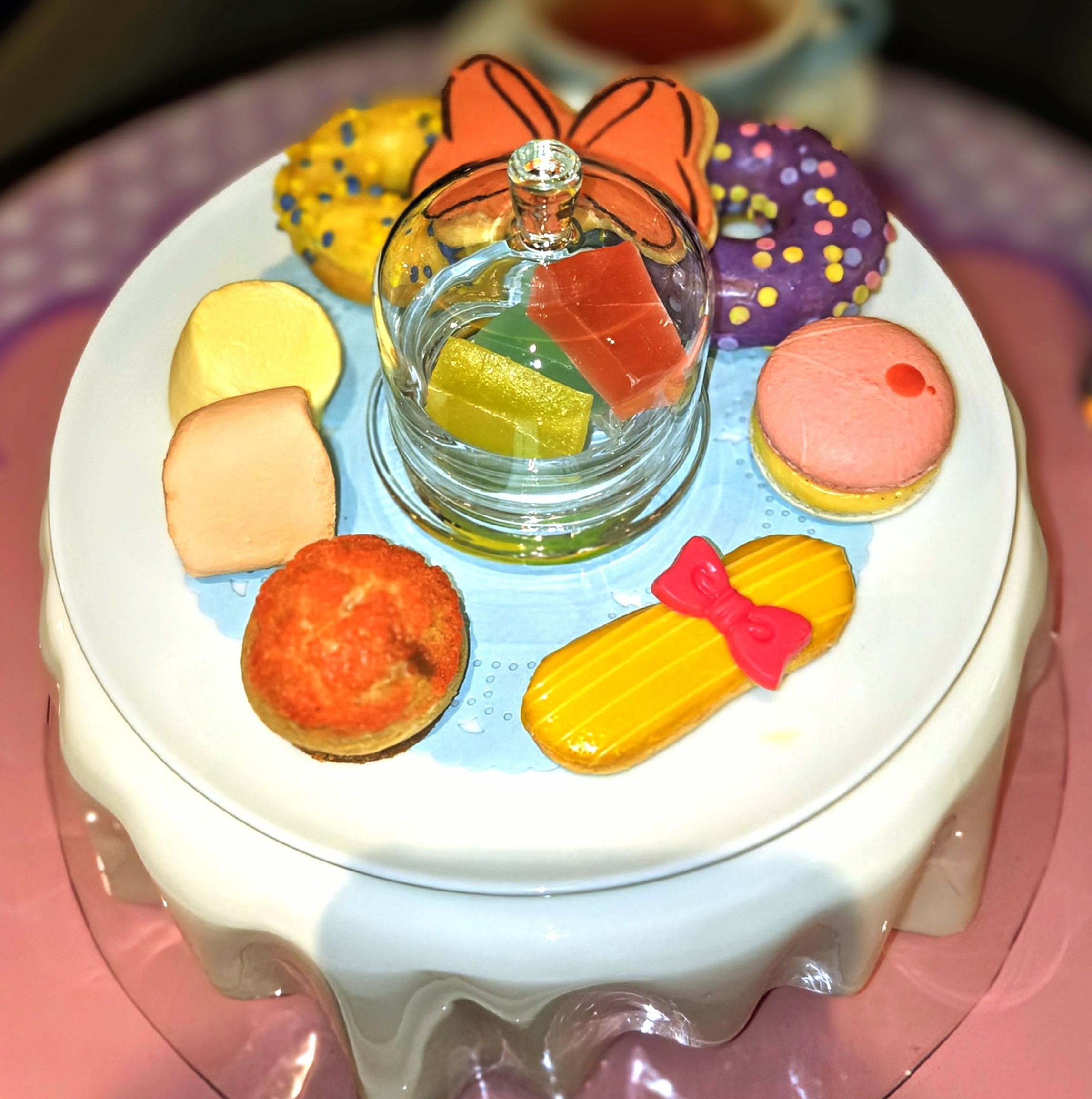 「パジャマパーティー」のミニーマウスをイメージしたスウィーツプレート