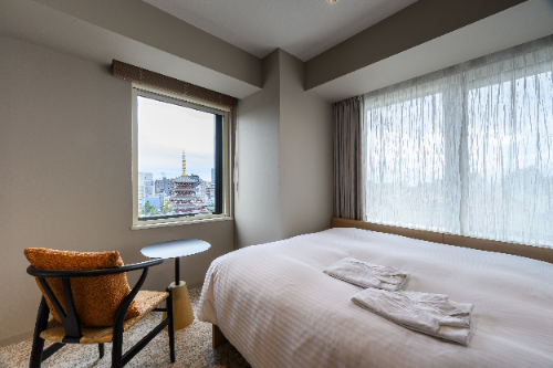 18㎡の「プレシャスコーナーモデレート」、浅草寺や五重塔、東京スカイツリーを光景とする