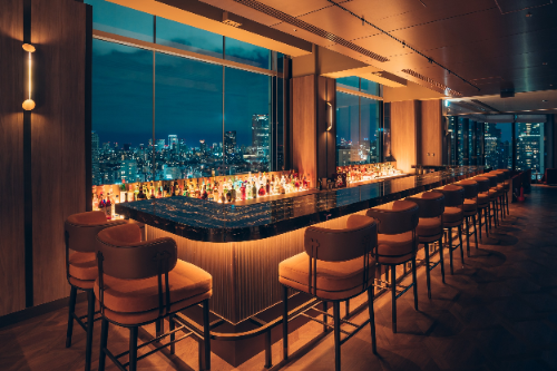 Sky Bar & Dining Stellar Gardenのバーカウンター