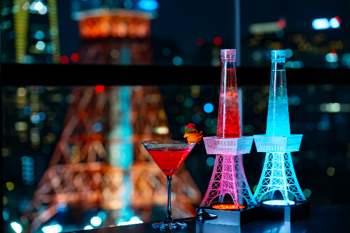 シグネチャーカクテル、左から Legacy、東京タワー ランドマーク、東京タワー ダイヤモンドヴェール