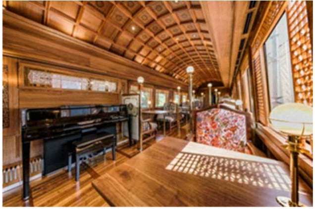 車両デザインはインダストリアルデザイナー（工業デザイナー）の水戸岡鋭治氏が手がけた