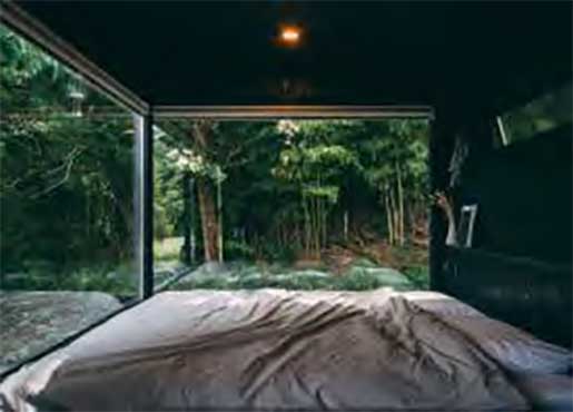 パノラマで自然を楽しめる設計