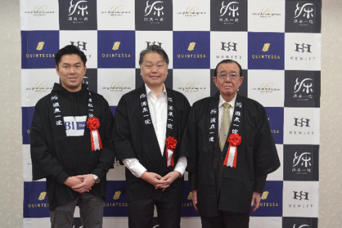 左からNBIホールディングス社 代表取締役社長の金谷 隆行氏、コアグローバルマネジメント社 代表取締役社長の中野 正純氏、岩手県 雫石町 町長の猿子 恵久氏