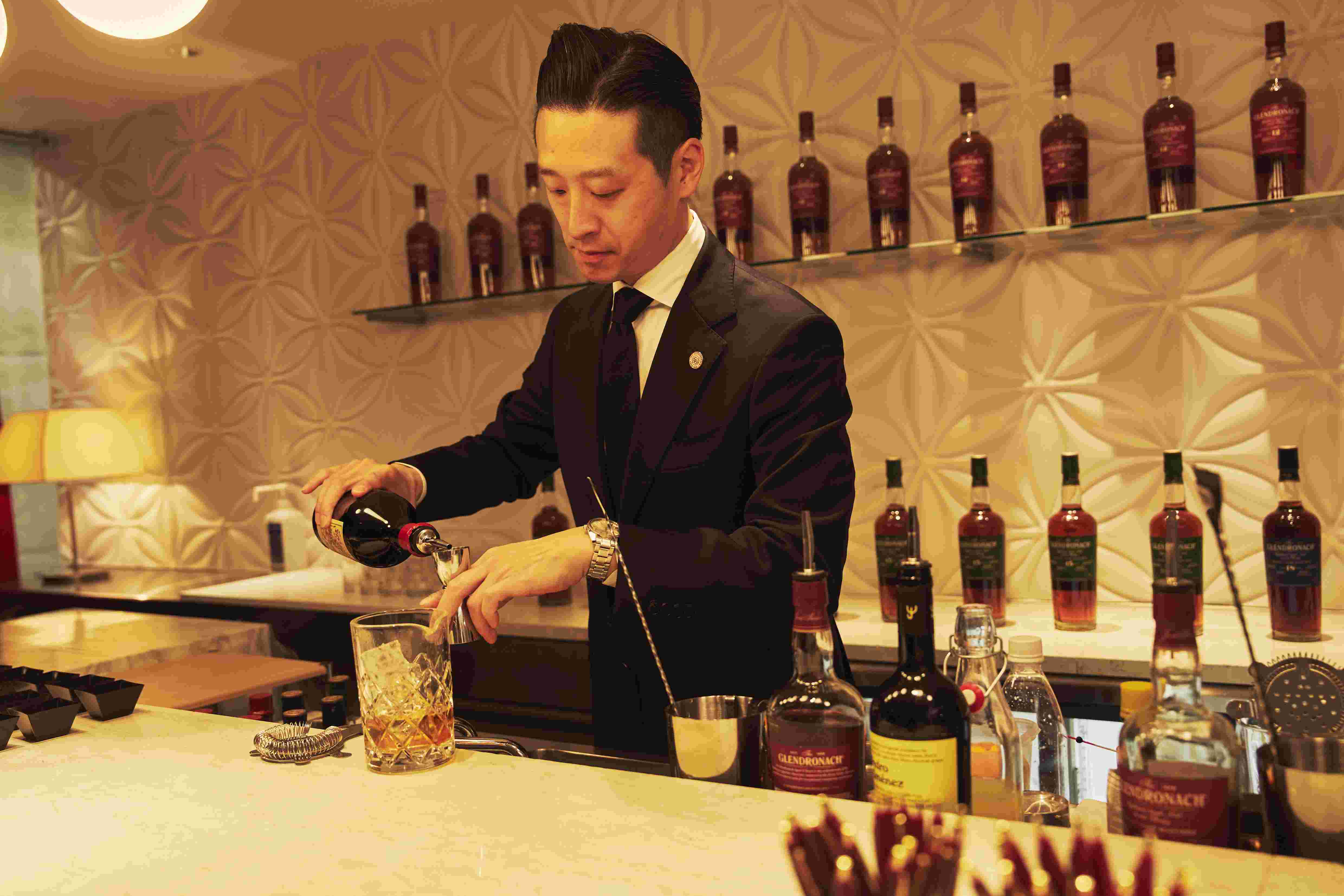 写真：カウンターバーの様子