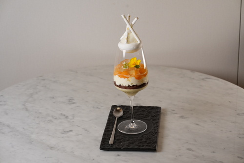 作品名「メロンパフェ」