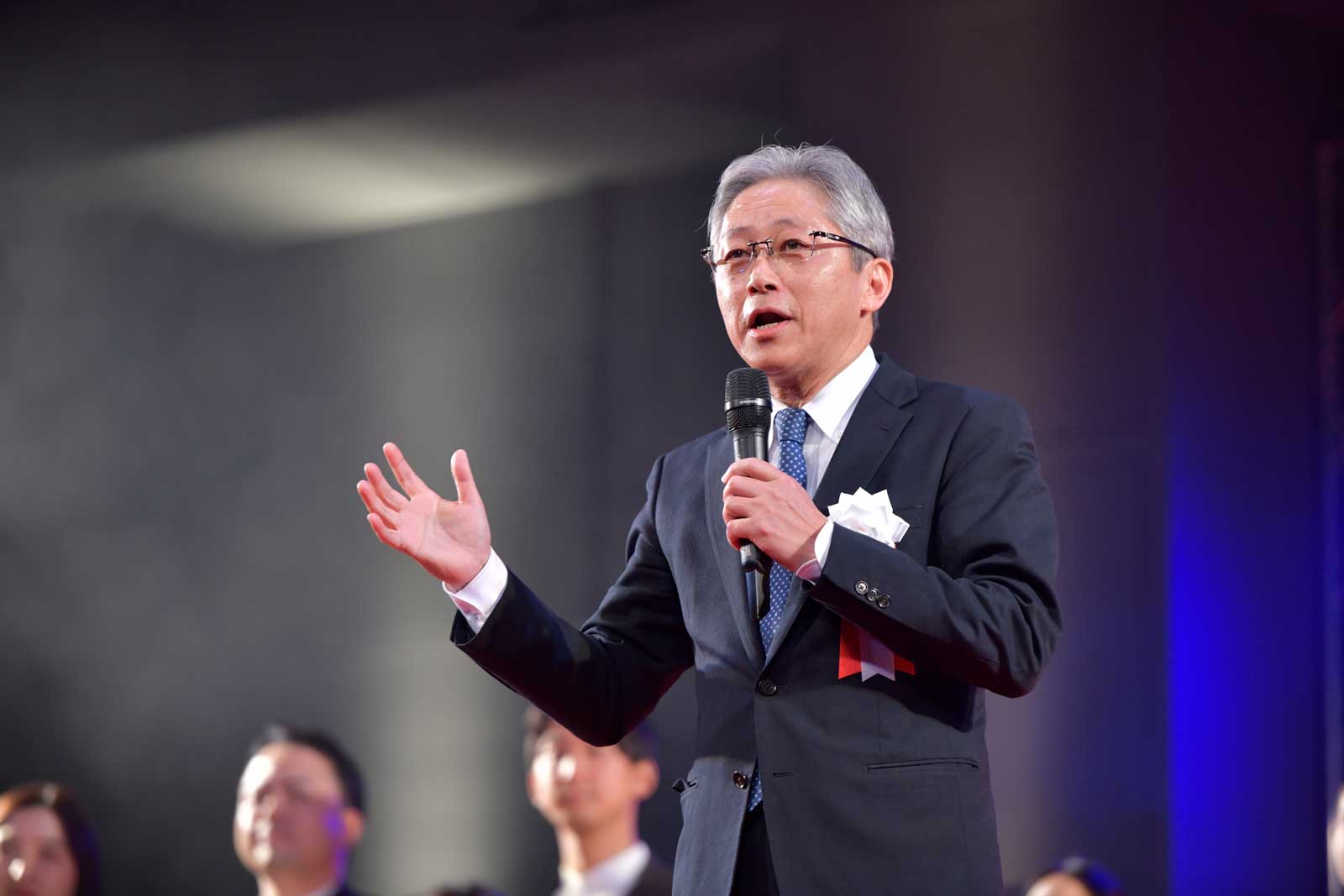 代表取締役社長 杉山亮氏