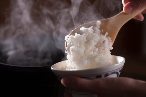 店舗の味を左右する「ご飯」。本製品では炊き加減を7段階調節でき、その店の味を忠実に再現